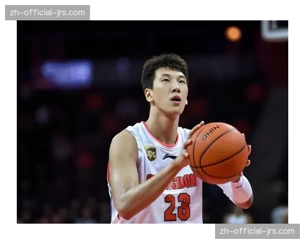 广东杜润旺关键时刻被换上场，内线防守漏洞被对手针对